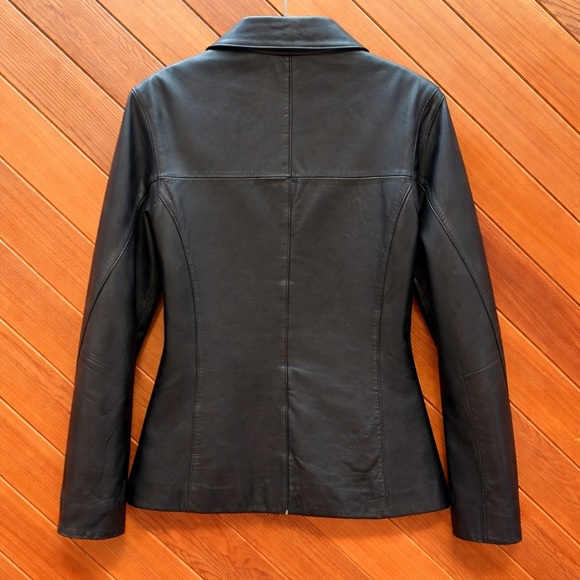 Wilsons Leather Maxima Vintage Leather Women's Black Jacket - Picture 2 of 6